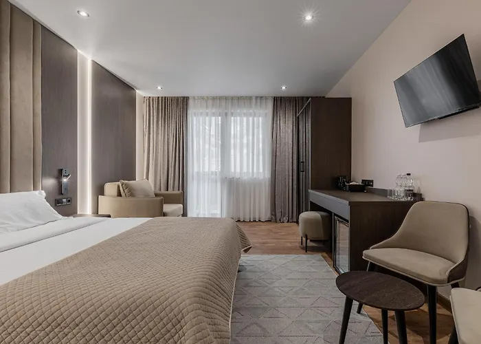 Villa Elena Spa & ResortГотель